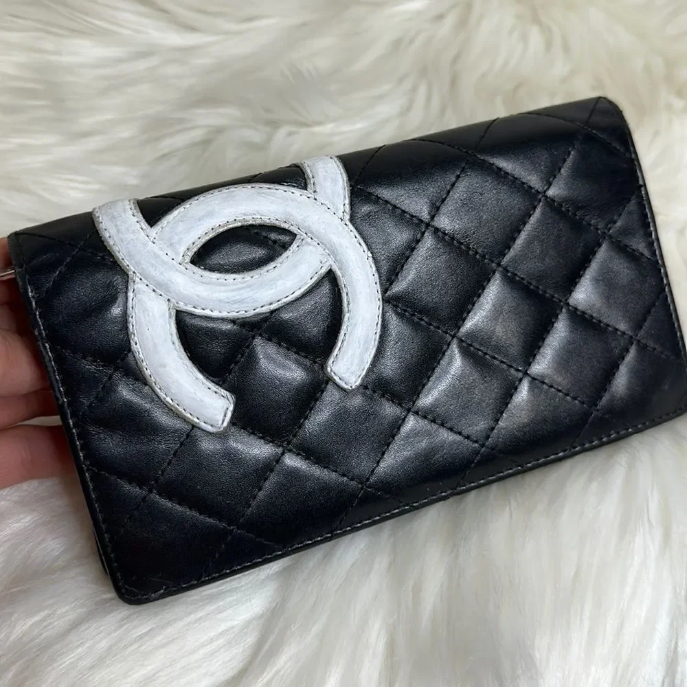 💯Authentic Chanel Bifold  Quilted Long Wallet 🍀